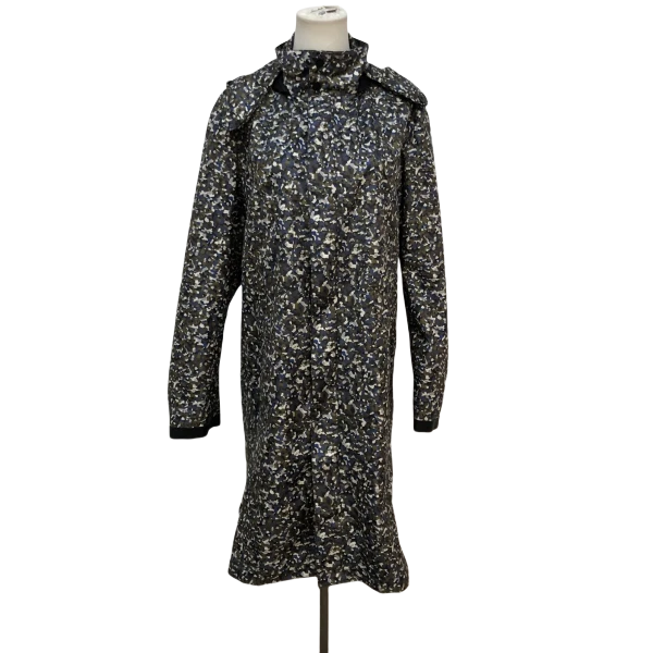 一件八折！妃鱼/芬迪/聚酯纤维/外套/95新/格零一一八