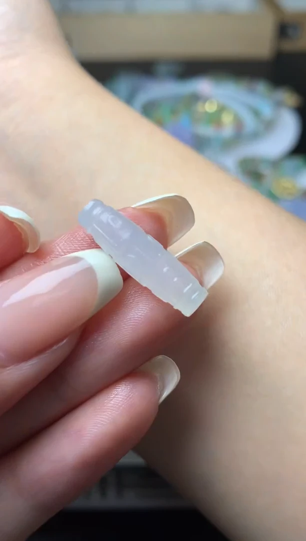 定制翡翠未镶嵌毛货