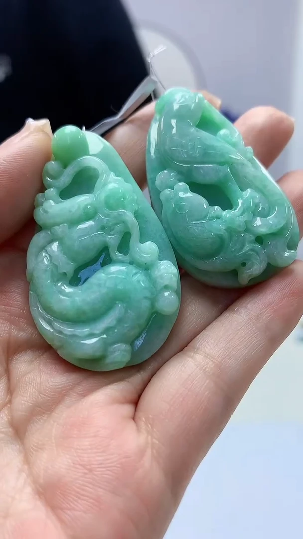 【闪购商品】定制翡翠未镶嵌5145ms-毛货138龙凤配