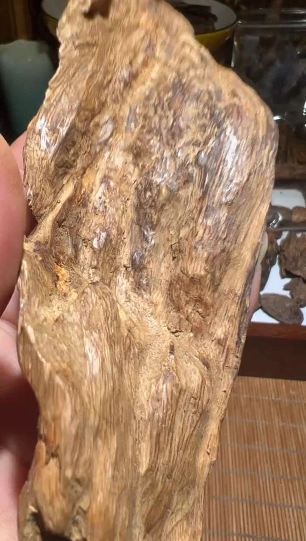 沉香沉香碎屑马莱18.3克