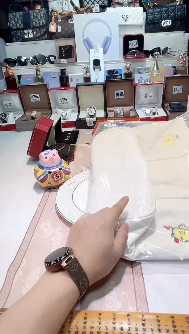 瓷片瓷器 库房到期 全部地板价@@1