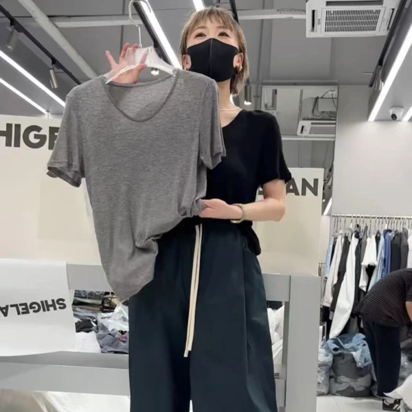 诗歌兰2025新款时尚百搭修身显瘦面膜T恤