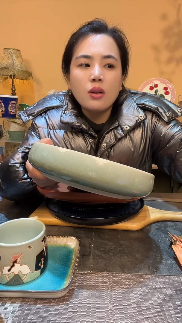 瓷片9英寸碗 微瑕介意勿拍