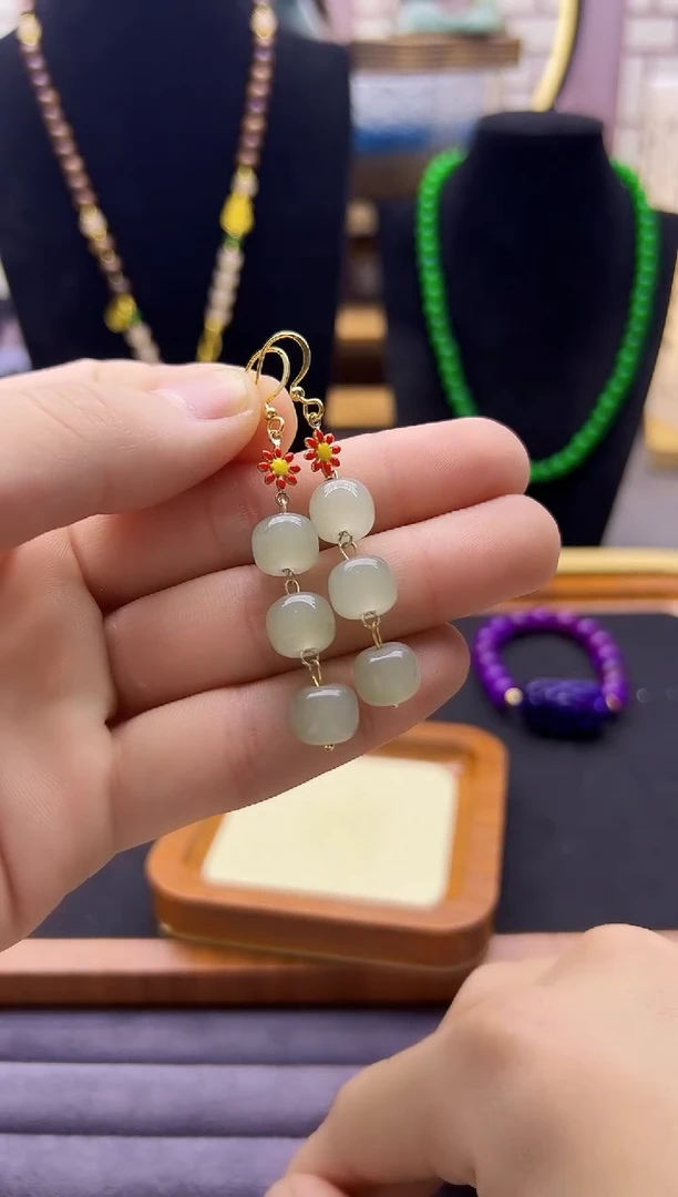 【闪购商品】和田玉耳饰14K金镶嵌E74