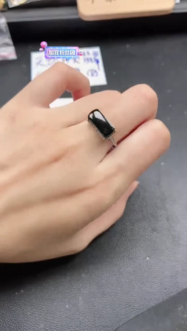 翡翠戒指银S925镶嵌51511