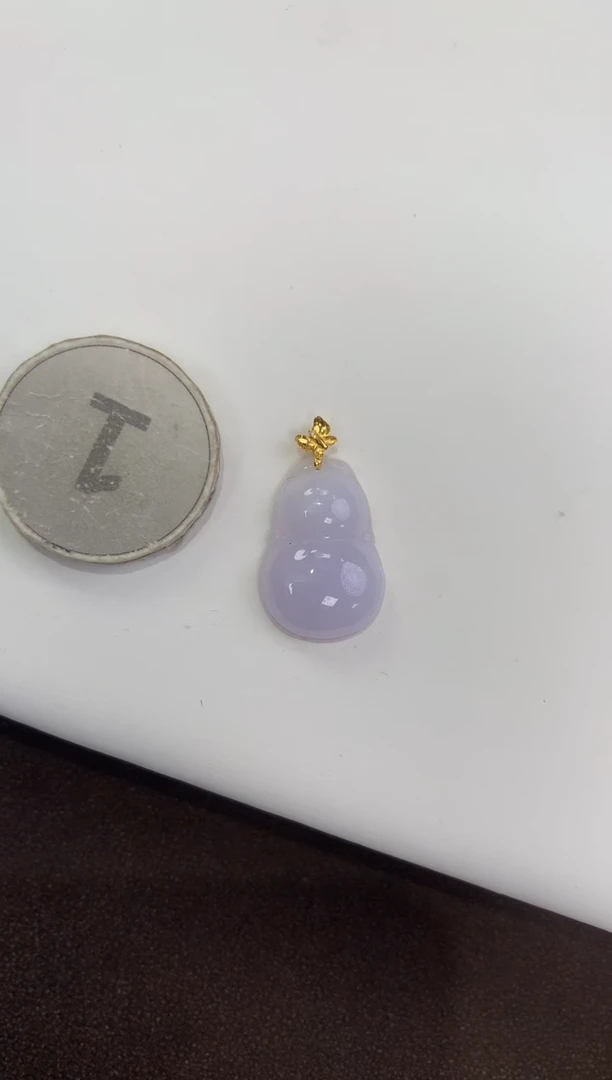 颈饰18K金镶嵌翡翠天然缅甸a货翡翠(多样性发其一)