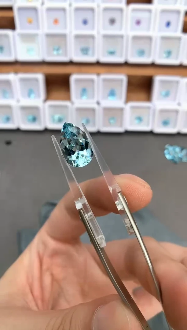 未镶嵌裸石定制海蓝宝石5.12ct 圣玛 02036