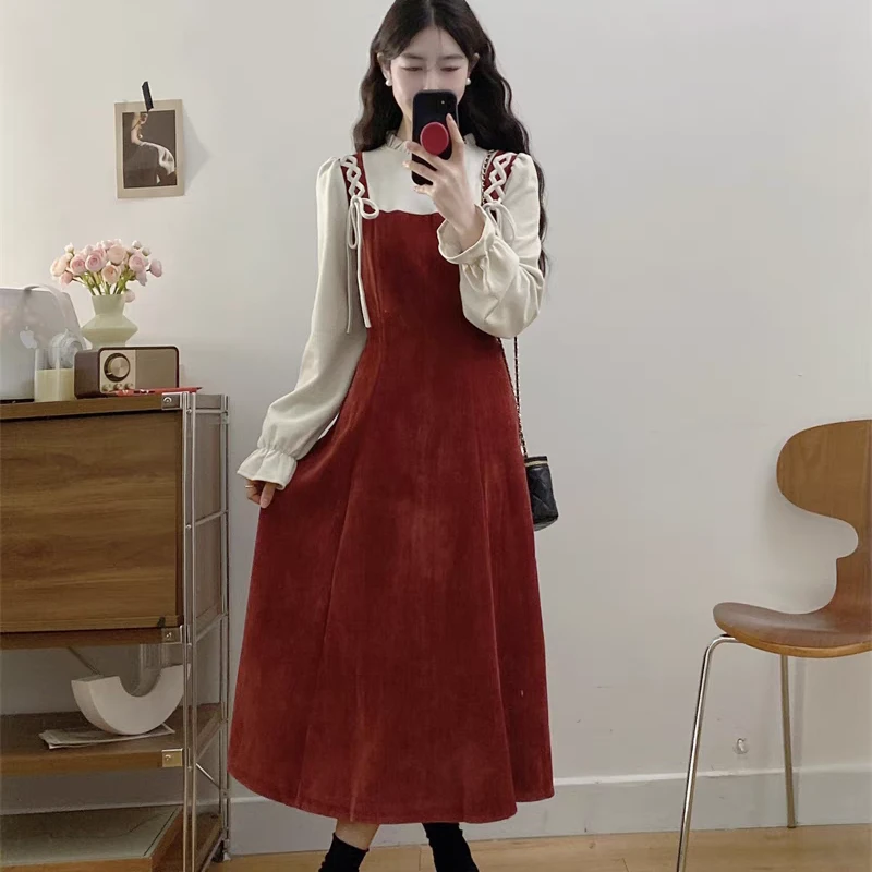 大码女装连衣裙秋冬新款复古时尚百搭灯芯绒假两件拼接遮肚子裙子