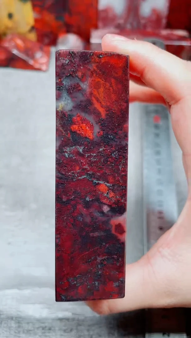 玉桂林鸡血玉素章3.0左右--1