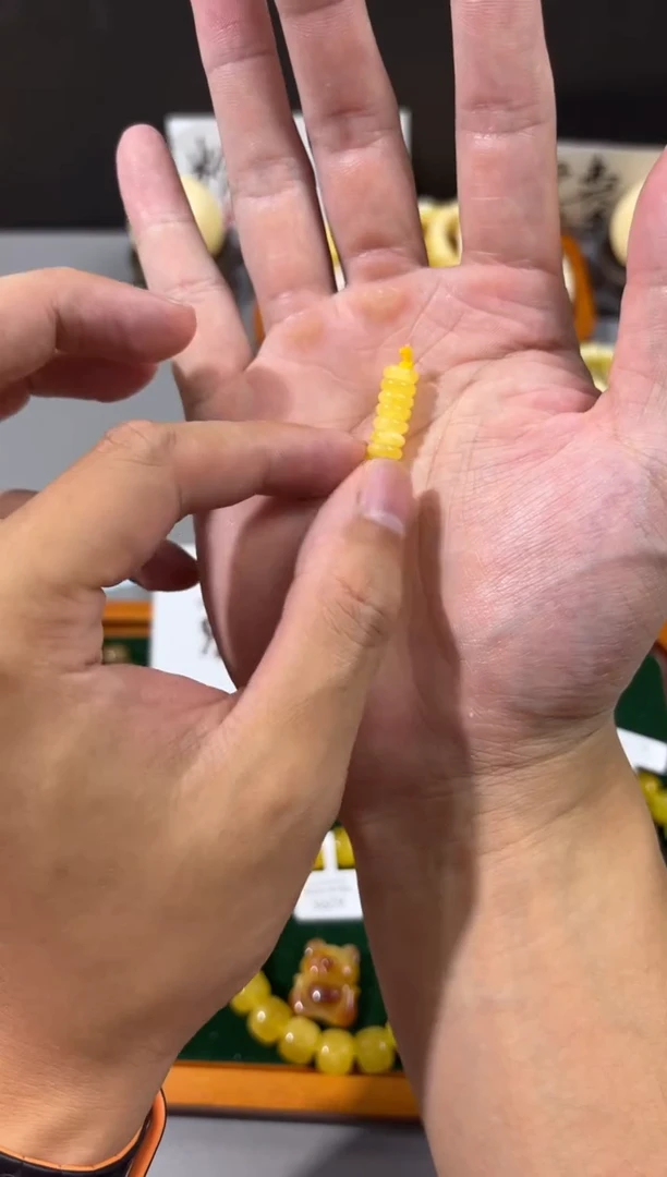 手串蜜蜡未镶嵌7.3mm隔片