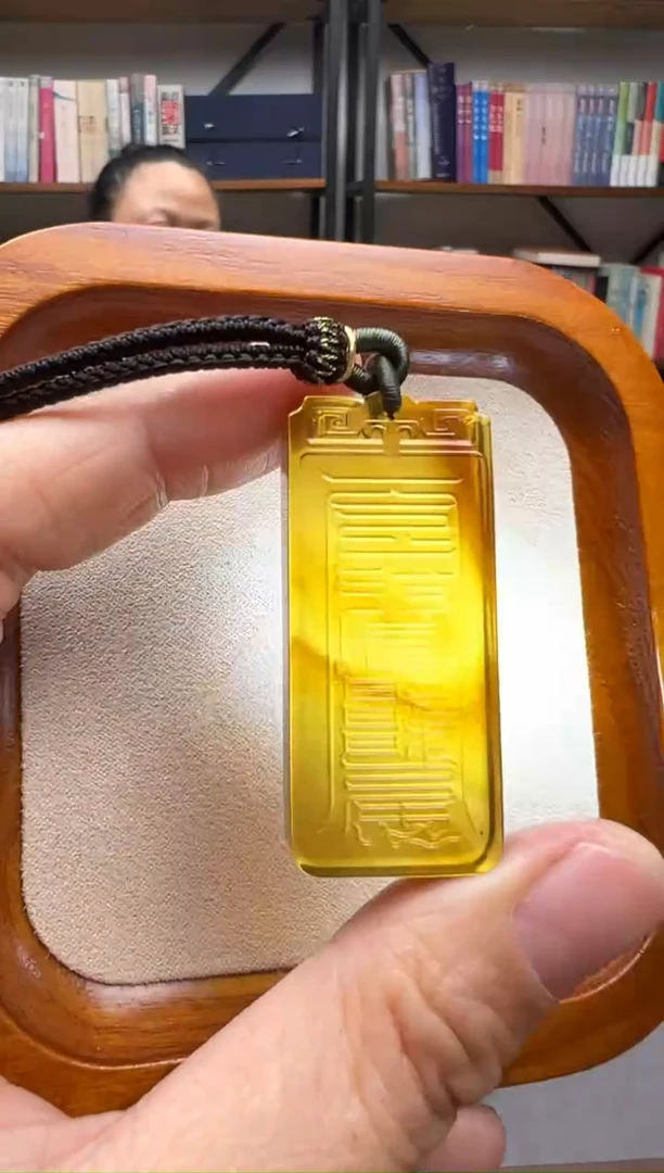 【闪购商品】琥珀颈饰未镶嵌禄存星 生肖虎