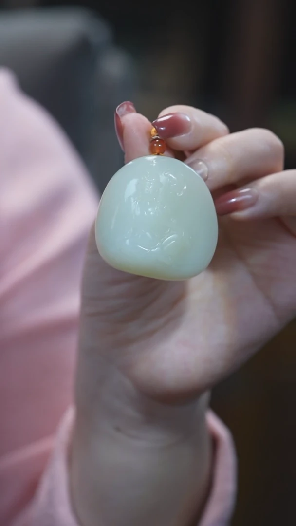 颈饰未镶嵌和田玉观音