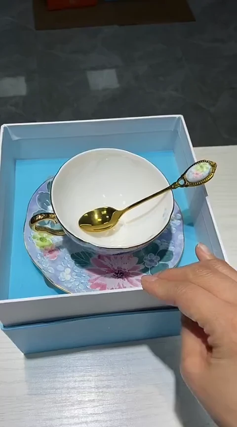 瓷片生活的本意是开心啊@@1