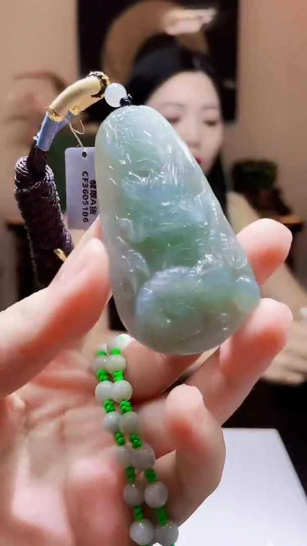 未镶嵌定制翡翠吊坠107