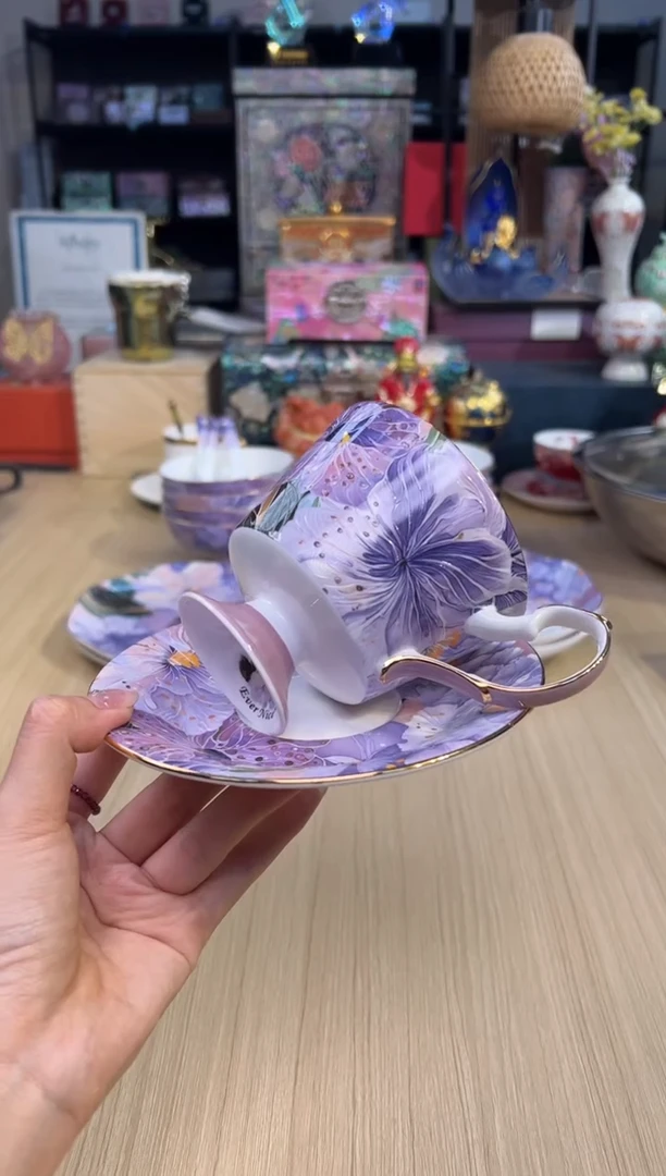 118绮梦花语格林杯碟