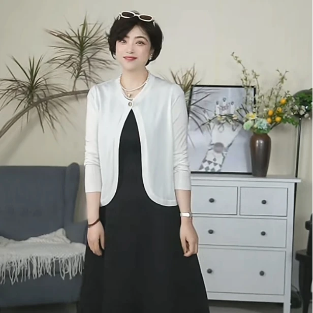 【U.M】奶奶衫蚕丝羊毛一粒扣针织开衫