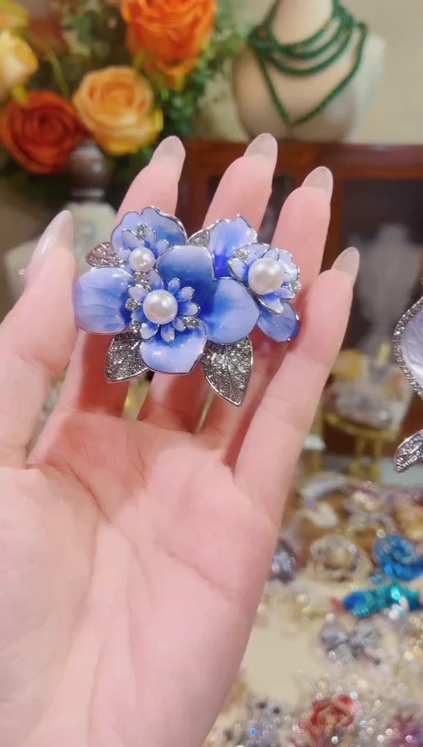 合成立方氧化锆铜合金紫丁香