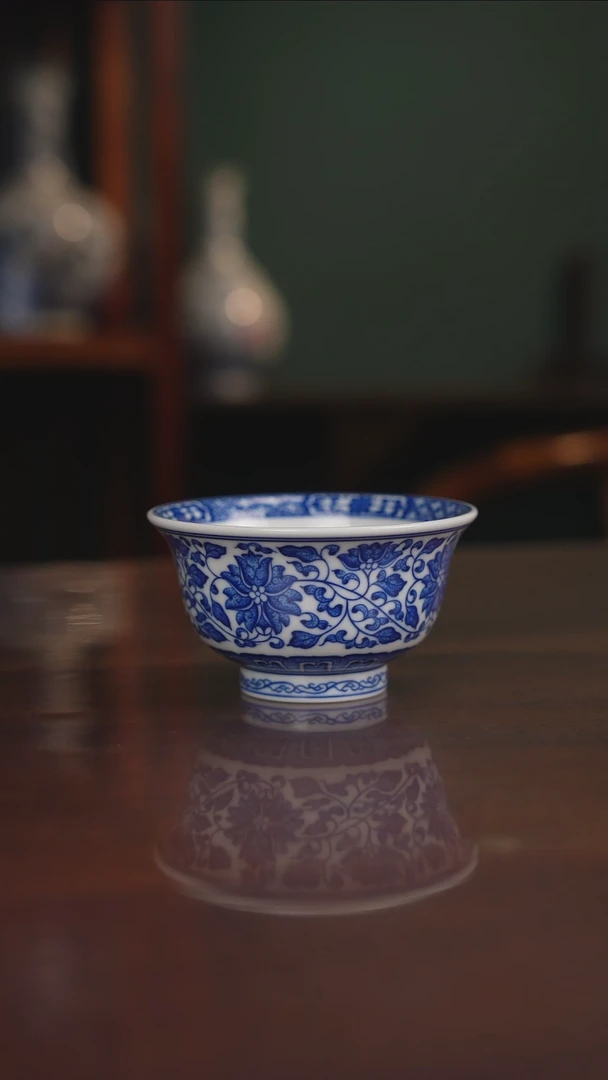 晓月柴窑 缠枝压手杯