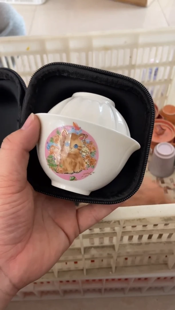 杯无运费险有瑕疵的摄影的产品有使用过的痕迹有点脏介意勿拍