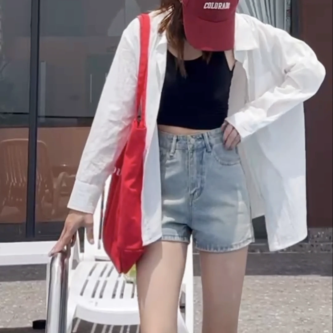 现货✈️【有运费险】浅蓝辣妹牛仔短裤女2025新款夏季高腰显瘦裤子