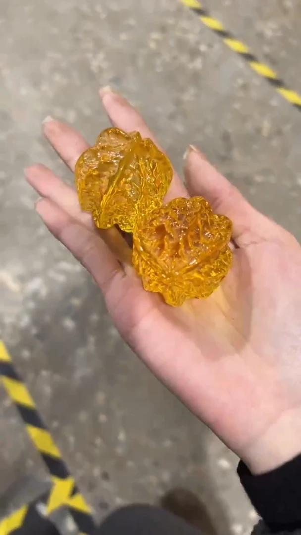 【闪购商品】如图微瑕两个核桃