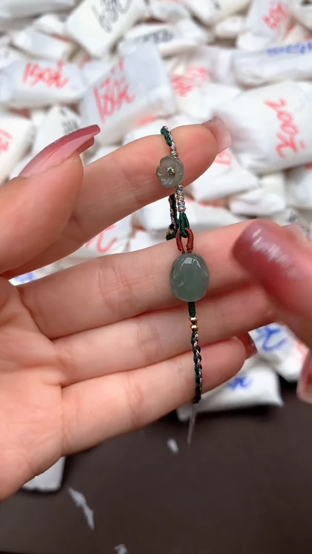 【闪购商品】翡翠手绳未镶嵌一