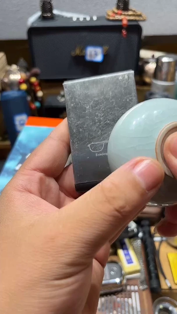 瓷片闪购商品 如图所示