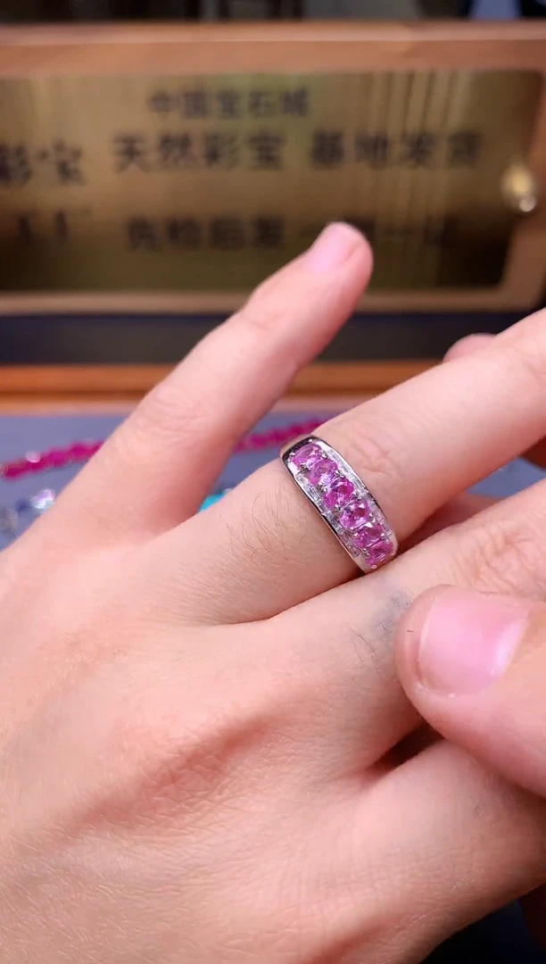 【闪购商品】蓝宝石戒指银S925镶嵌........