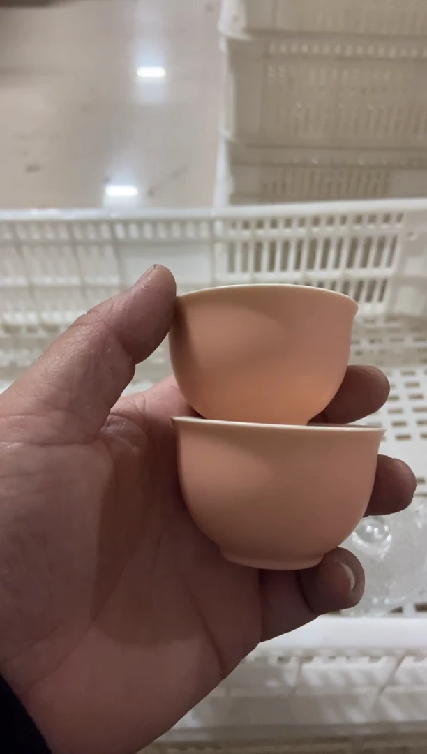 杯无运费险有瑕疵的摄影的产品有使用过的痕迹有点脏介意勿拍