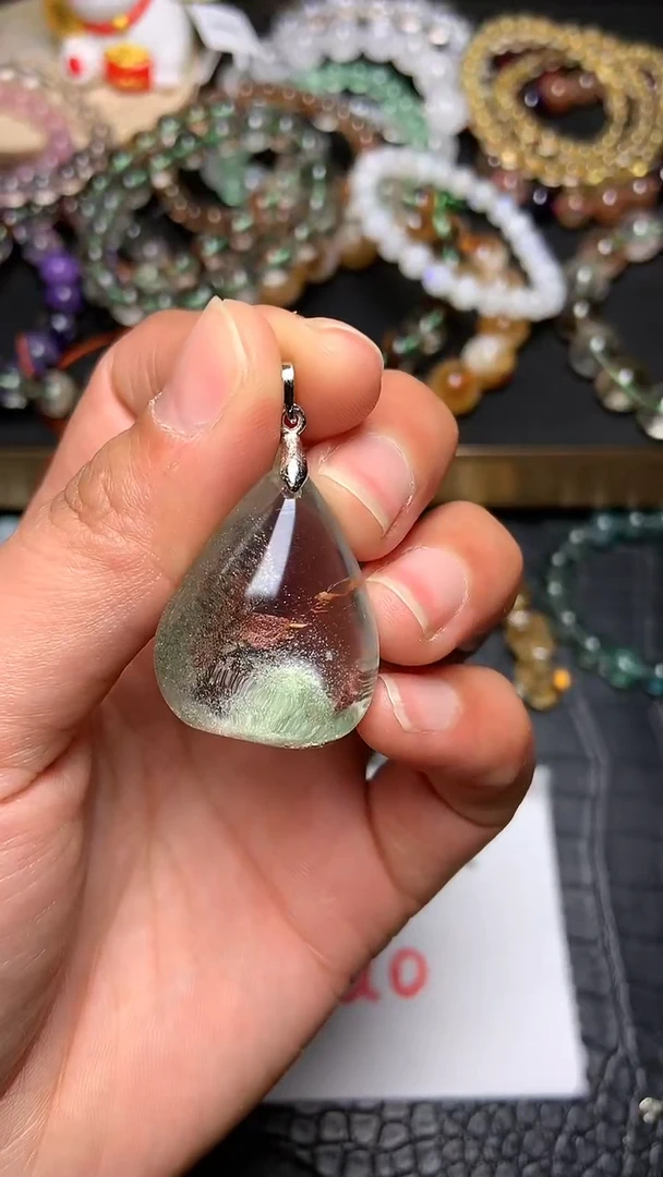 【闪购商品】水晶吊坠(赠链)未镶嵌69