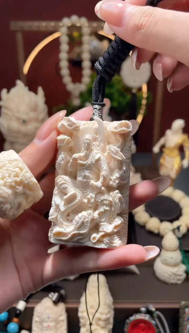 【闪购商品】菩提根/象牙果吊坠【重工版】九龙关二爷