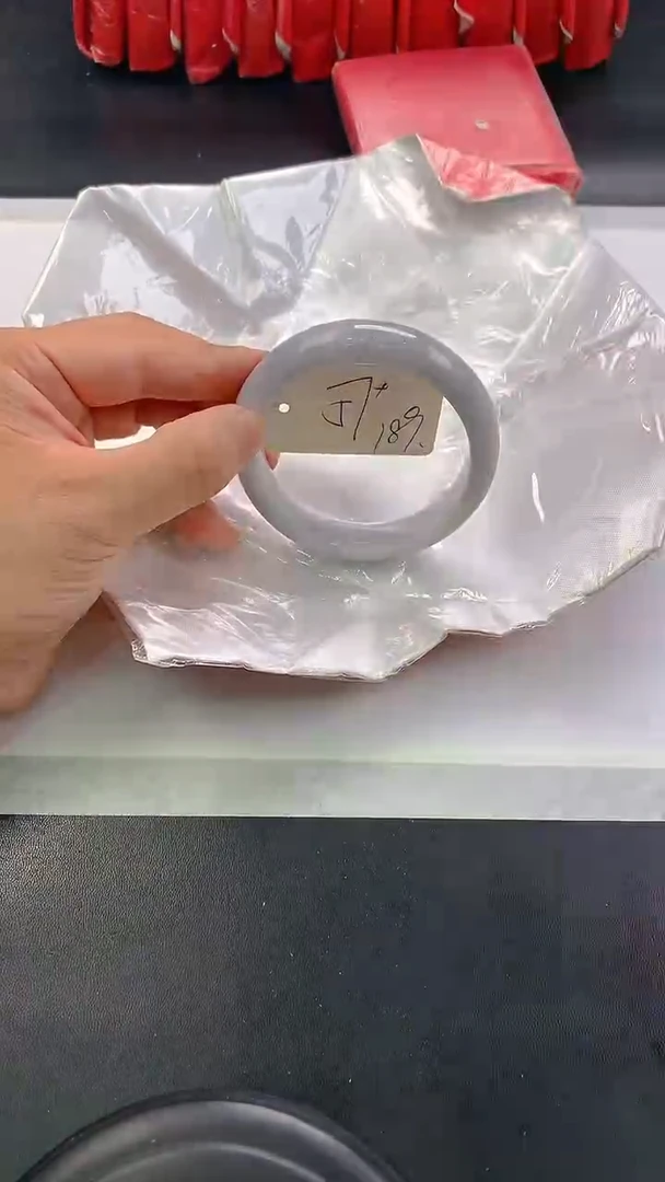 未镶嵌手镯翡翠189