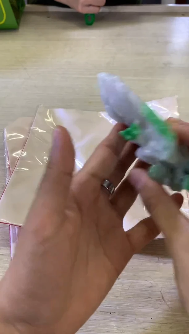 未镶嵌挂件翡翠落***情翡翠摆件