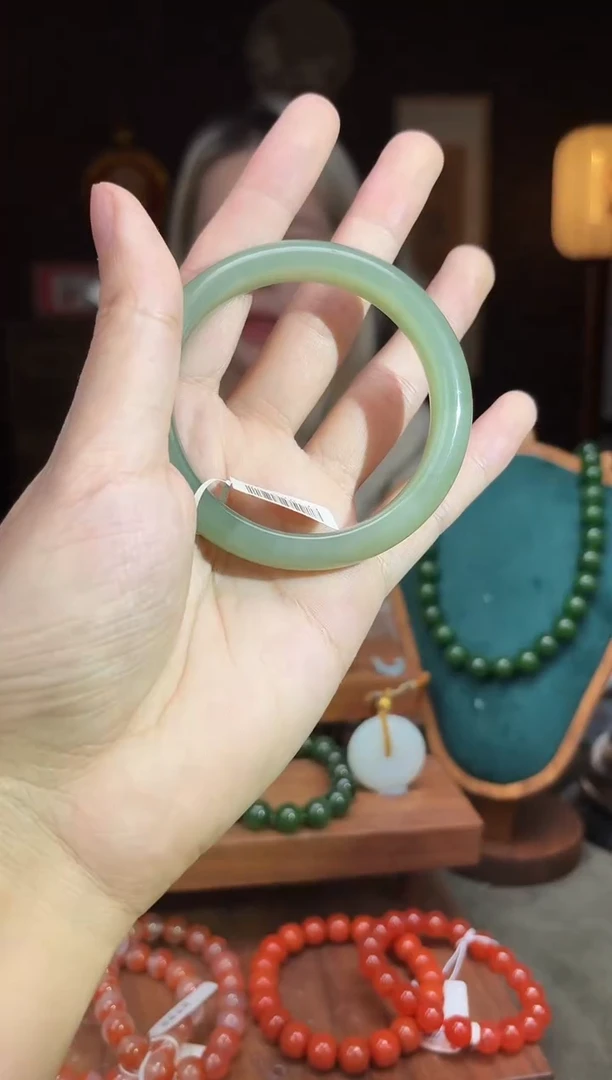 未镶嵌和田玉把件YAN77-手镯 圈口 58.5