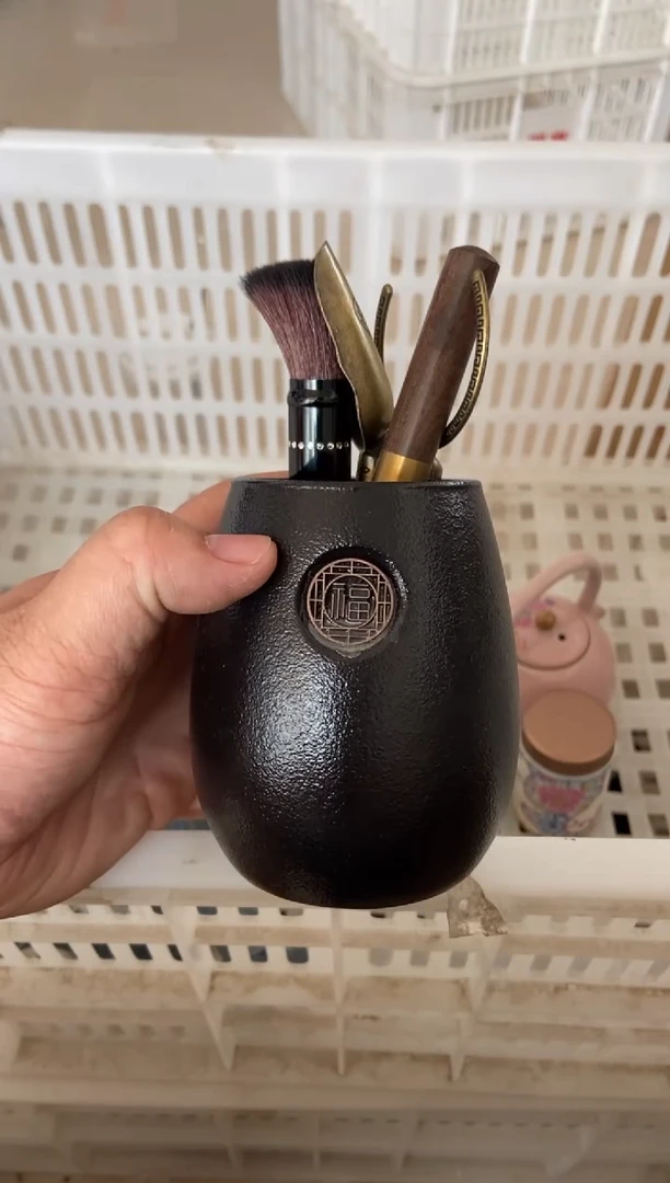 无运费险有瑕疵的摄影的产品有使用过的痕迹有点脏介意勿拍