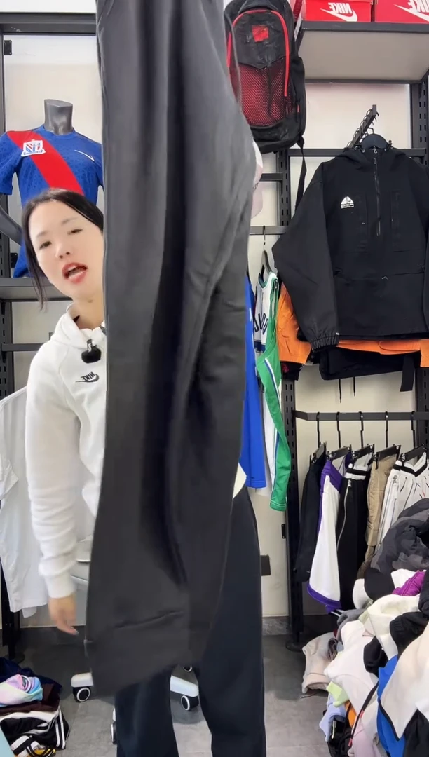 690 ·编码 瑕疵款直播间过款为准 尺码·