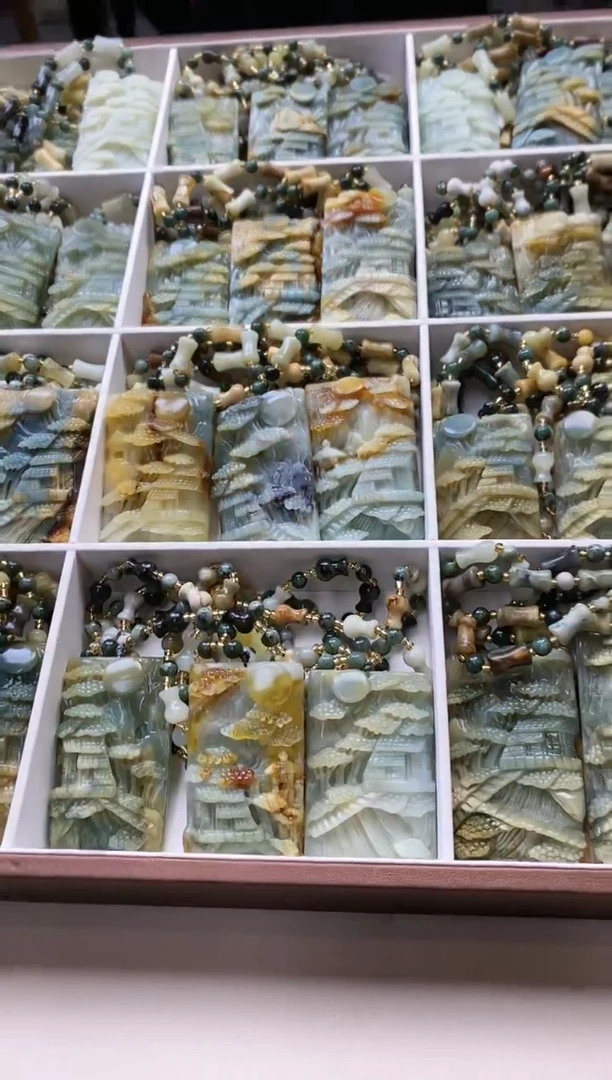 【闪购商品】蛇纹石玉其它未镶嵌多样性发货一个