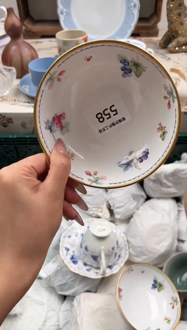 瓷片有****?H         558