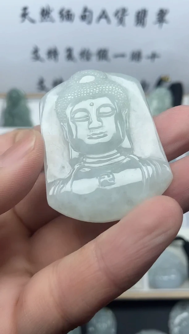 颈饰未镶嵌翡翠佛头