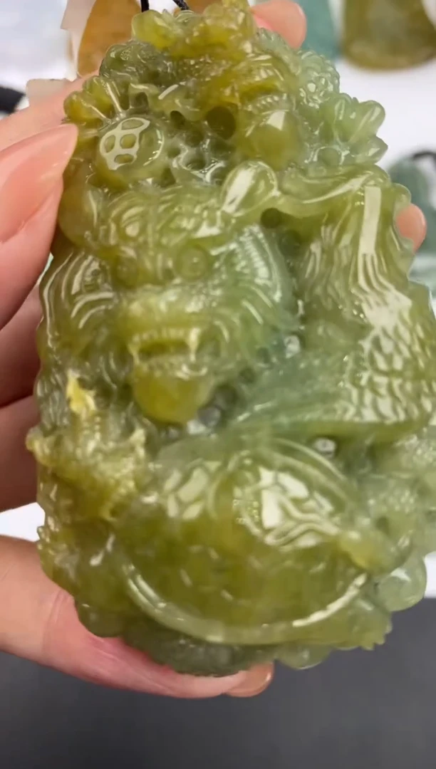 未镶嵌挂件翡翠303177   多人