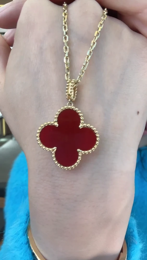 18K金镶嵌项链玛瑙/玉髓红花项链50长