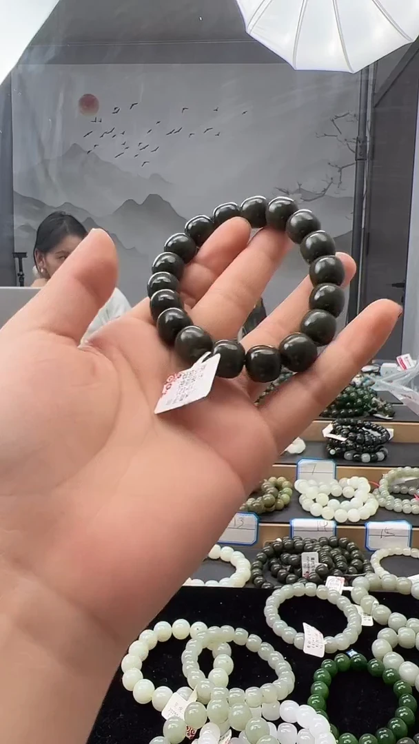 未镶嵌手链和田玉12