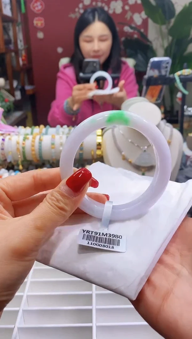 【闪购商品】翡翠手镯未镶嵌141辣绿58.3/12.0*9.4