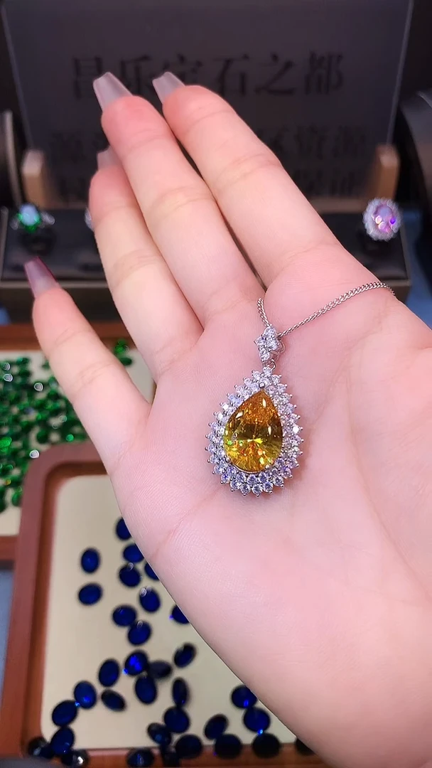 无925银大克拉重工精切高品质金丝雀黄宝吊坠