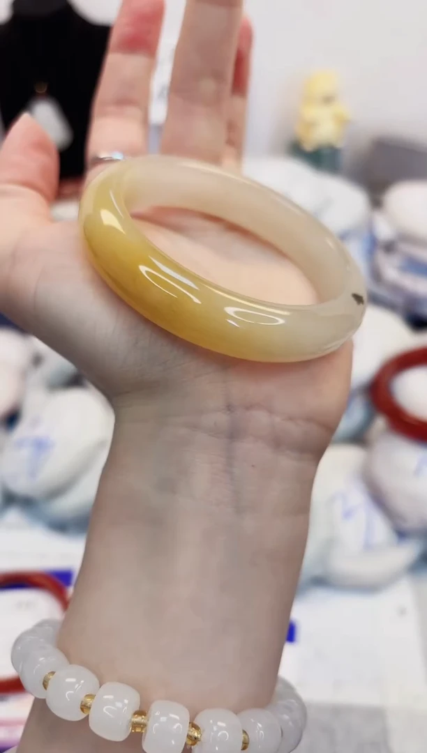 【闪购商品】石英质玉手镯未镶嵌487-财气镯圈口55