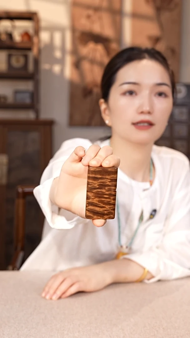 乌木类家具金丝楠阴沉木 水波云彩火机