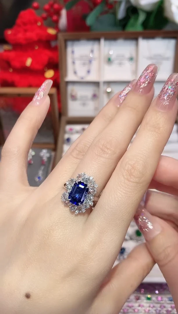 戒指蓝宝石18K金镶嵌3.54ct/天然宝石/七天无理由