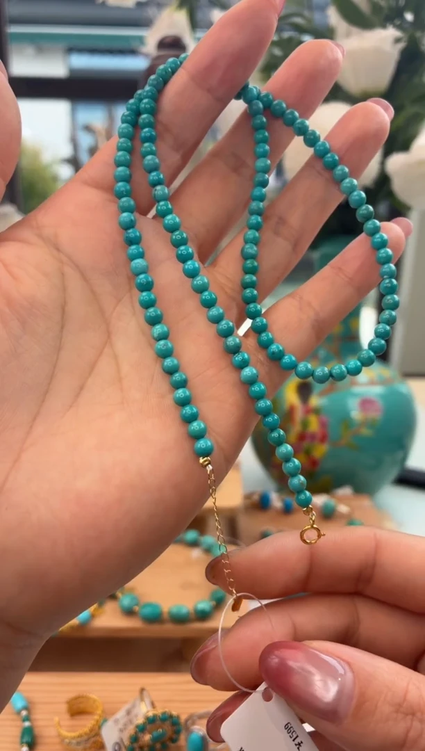 18K金镶嵌绿松石项链1