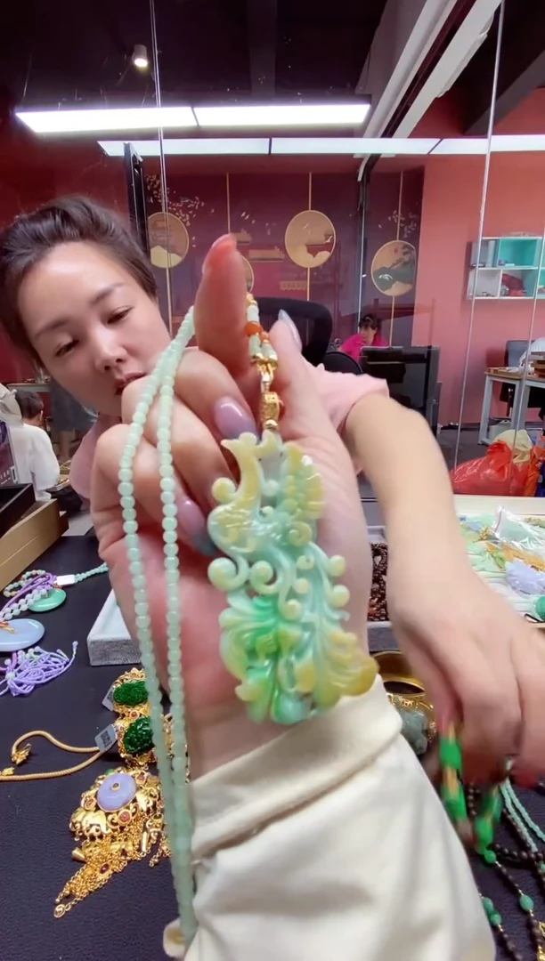颈饰未镶嵌翡翠翡翠吊坠