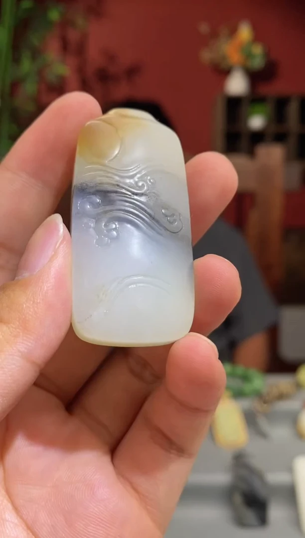 和田玉未镶嵌吊坠(不含链)1